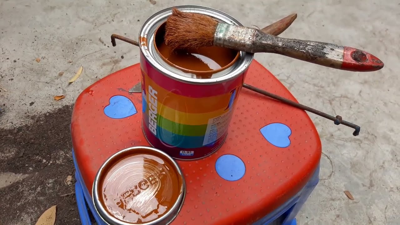 দরজা এবং গ্রিল রং করুন নিজে নিজেই। Enamel paint process