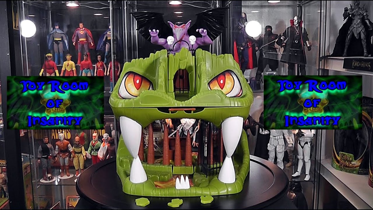 Toy Room of Insanity---Episode 85 "Advanced Dungeons and Dragons Fortress of Fangs by LJN (Part 5)"