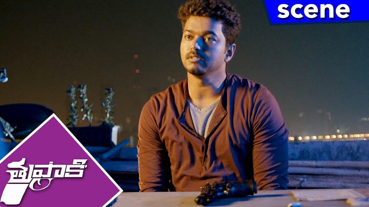 Vijay Catches Accused and Investigates - Emotional Action Scene - Thuppakki Movie Scenes
