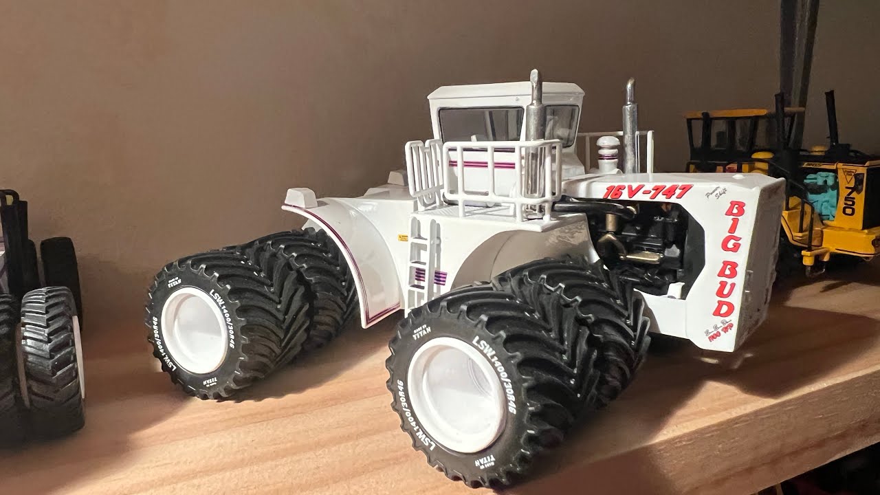 2024 Farm Toy Collection 900 Plus Pieces