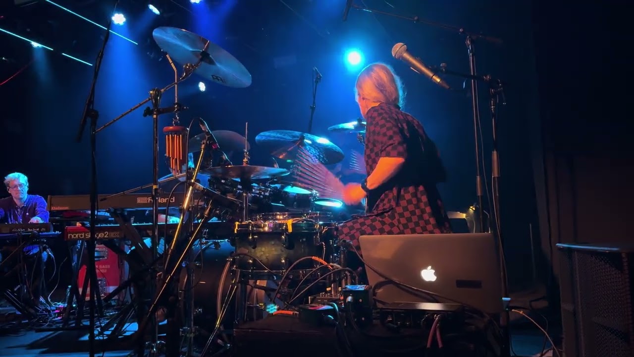 4 - Anika Nilles & Nevell  - Max Watts Melbourne 30/11/2025 - from Rush