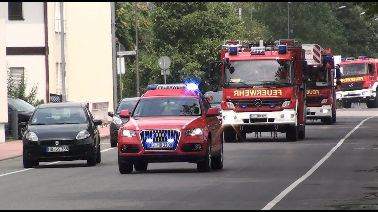 Löschzug freiwillige Feuerwehr Hockenheim [Neuer KdoW] -Schauübung Kellerbrand-