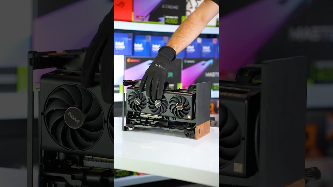 This TINY PC is the FUTURE 😱 Fractal ITX 🤏 RTX 4080 Super & Ryzen 9900 ✅