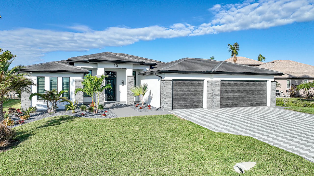CAPE CORAL, FL  NEWLY COMPLETED CONSTRUCTION PROJECT OUTDOOR UPGRADES & AMENITIES