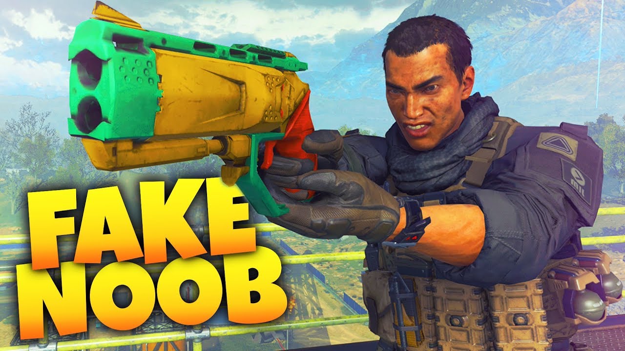 ACTING LIKE A NOOB in BLACKOUT RANDOM QUADS and DESTROYING!