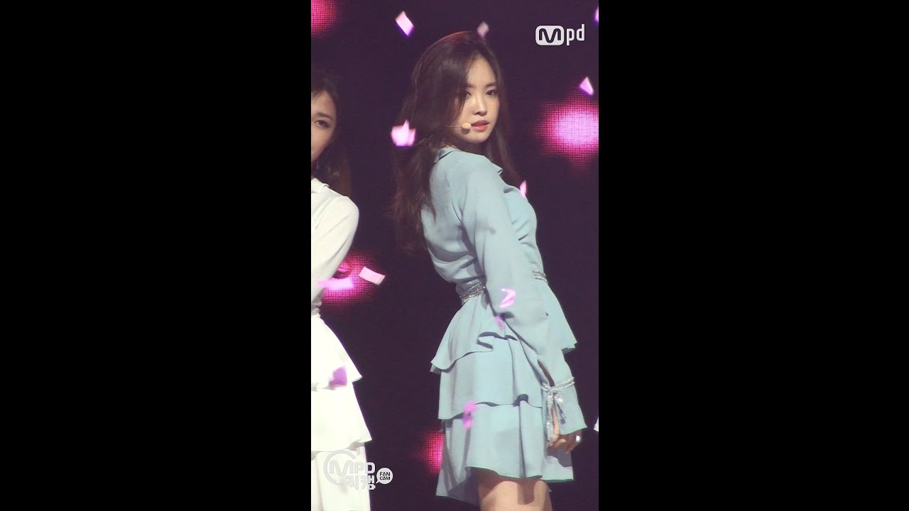 [MPD직캠] 에이핑크 손나은 직캠 '내가 설렐 수 있게(Only One)'  (Apink Son Na Eun  Fancam) | @MCOUNTDOWN_2016.10.6