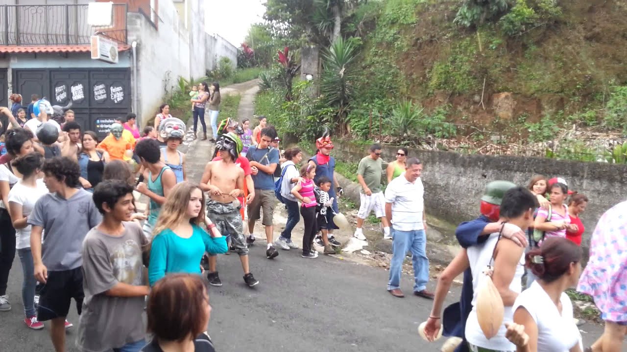 Payasos Barva 2013