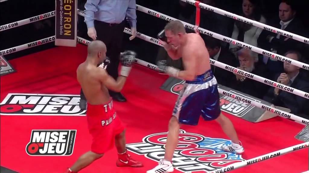 Kevin Bizier vs Lanardo Tyner 2011 12 17