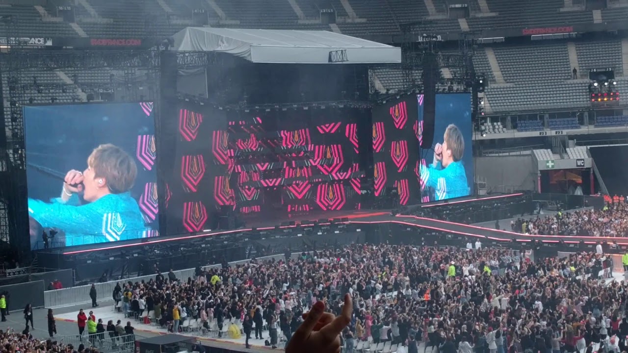 10. Idol - BTS - SPEAK YOURSELF - Concert Paris Stade de France 2019
