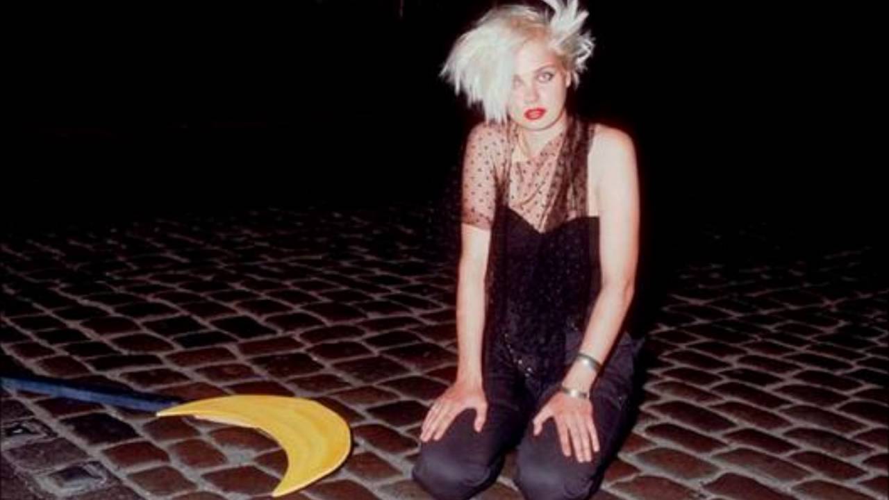 X Mal Deutschland - Sickle Moon