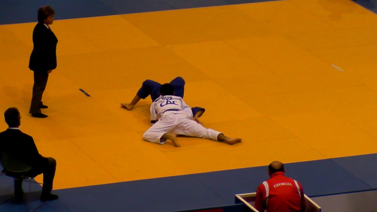 EC JUN 2011 60  GRIGORYAN Aram RUS MARGVELASHVILI Vazha GEO