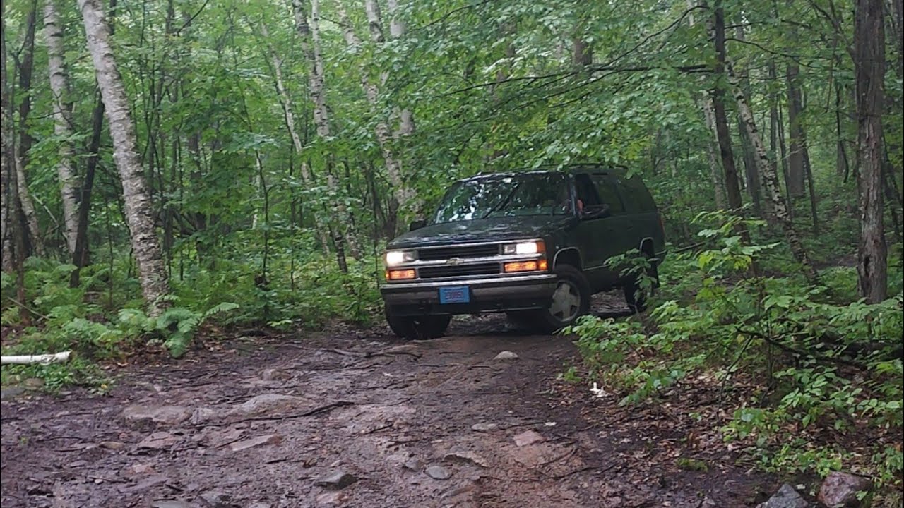 Off Roading In The 1997 Chevy Suburban At Thunder Mountain In Wisconsin