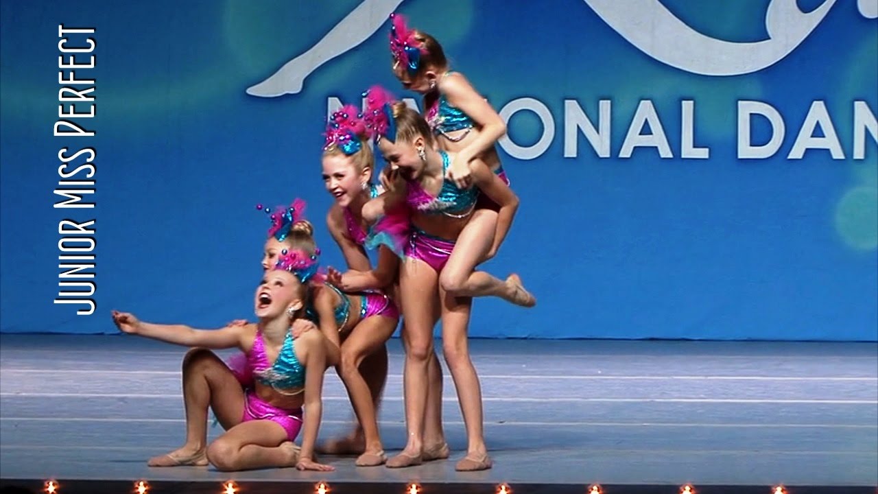 Blonde. Jojo Siwa and Underground Dance Factory