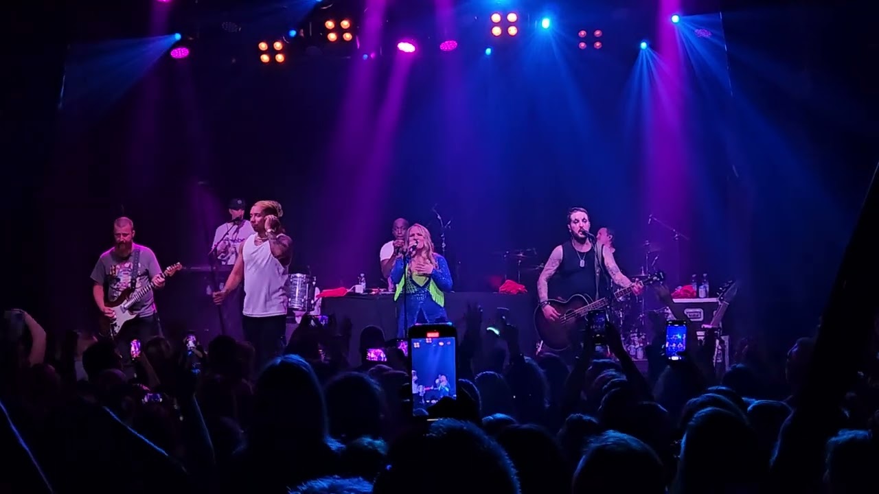 Kwan - Late @ Tavastia, Helsinki 25-10-24
