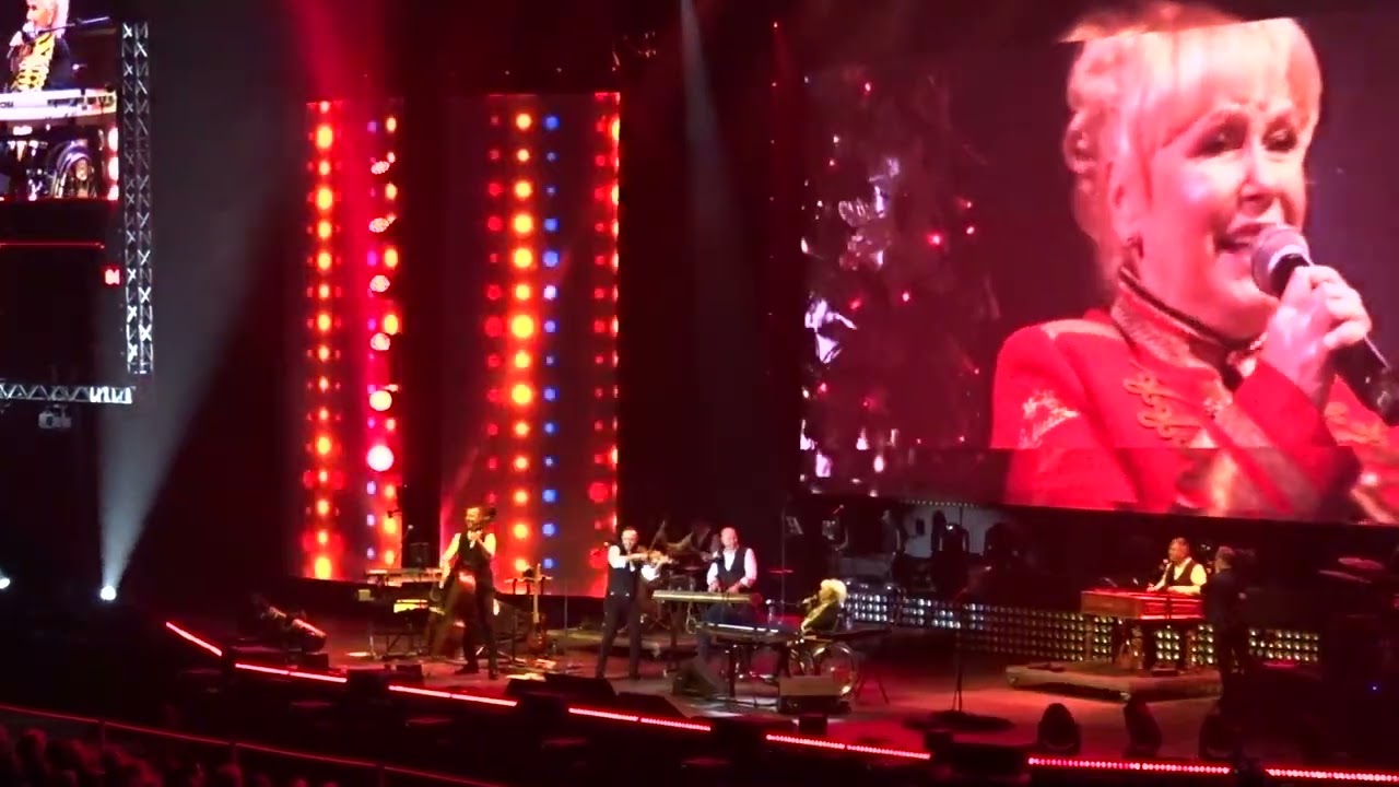 Marika Gombitová - Správné dievča - O2 Arena Praha