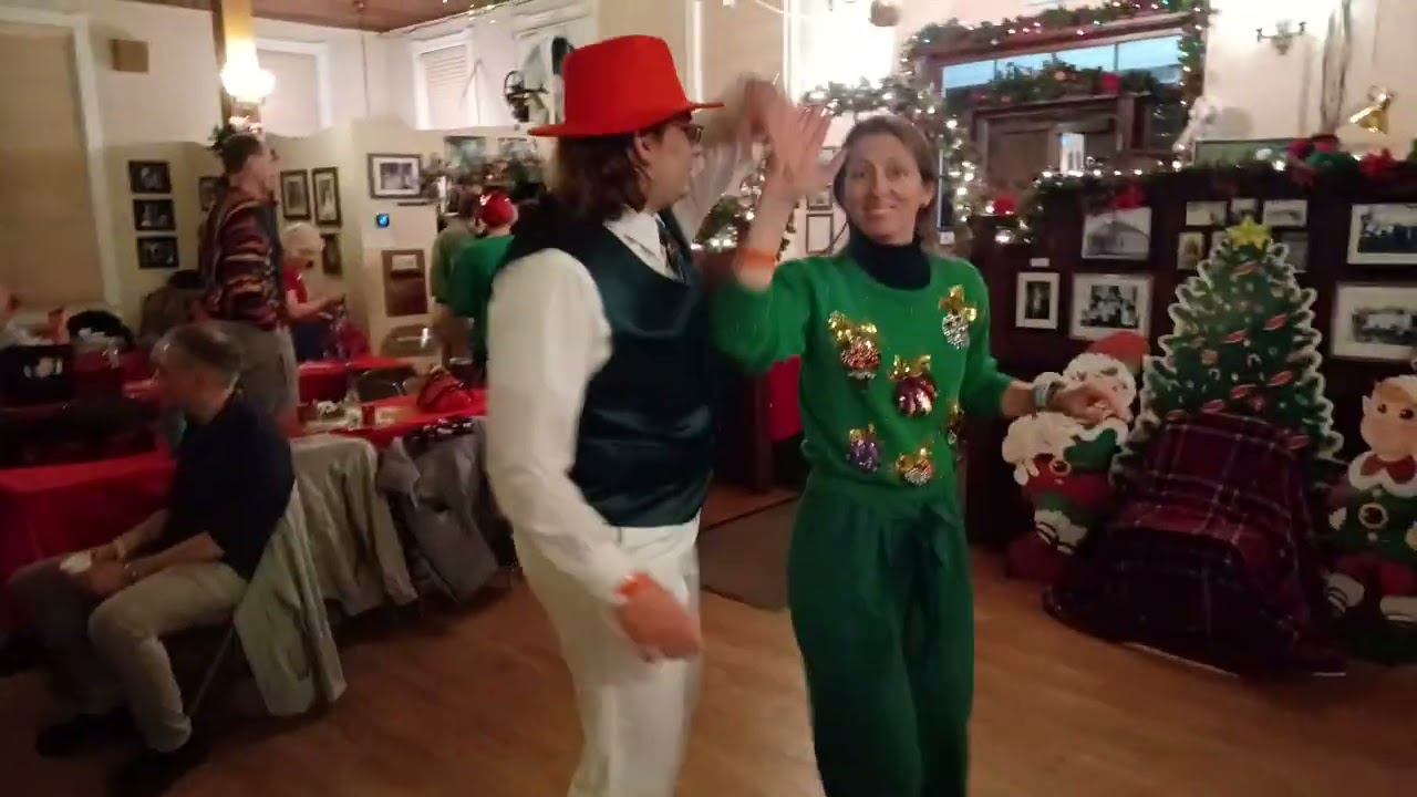 19 Dec 2025 Gottaswing Bad Santa Dance with the Great King Teddy  - Video 1