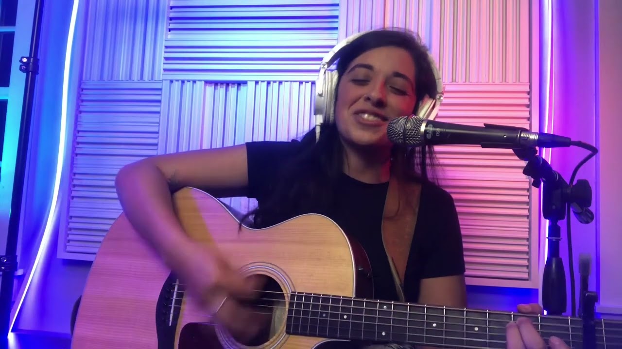 Samantha Erin Performing Valerie by Amy Winehouse