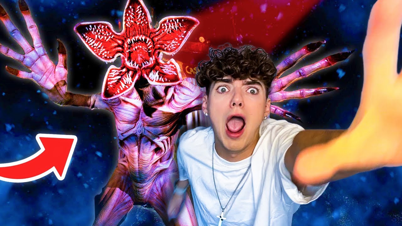 THE SCARIEST HAUNTED HOUSES! (I Sharted)