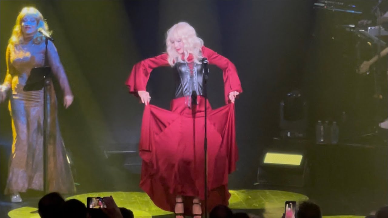 Jeanne Mas - Loin d’ici (Live Le Trianon Paris 2025)