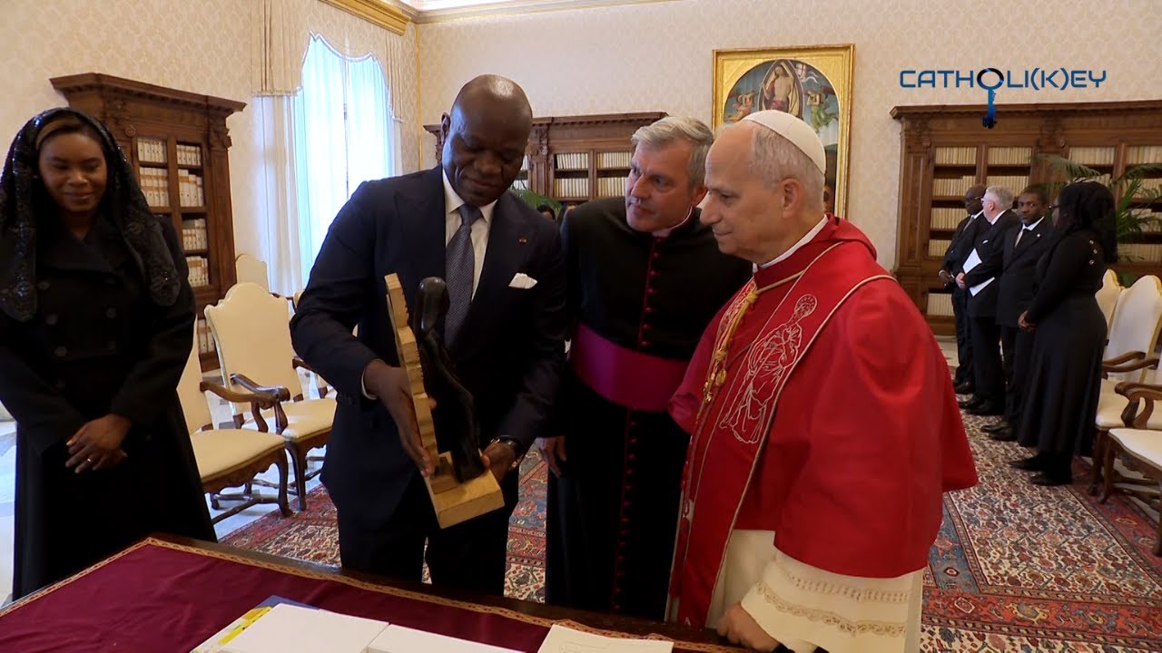 Papa Leone XIV riceve in Udienza il Presidente della Repubblica Gabonese
