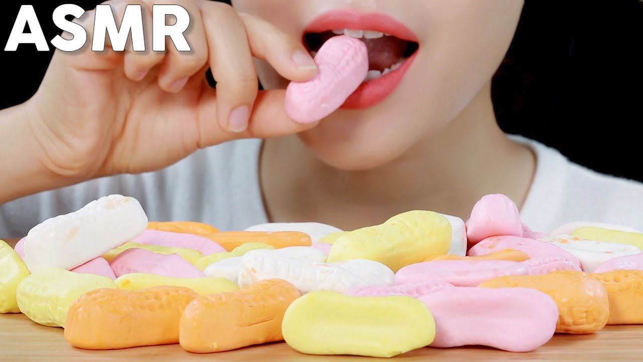 ASMR Frozen Circus Peanuts Marshmallows Eating Sounds | 얼린 서커스 피넛 마시멜로우 먹방 | MINEE EATS