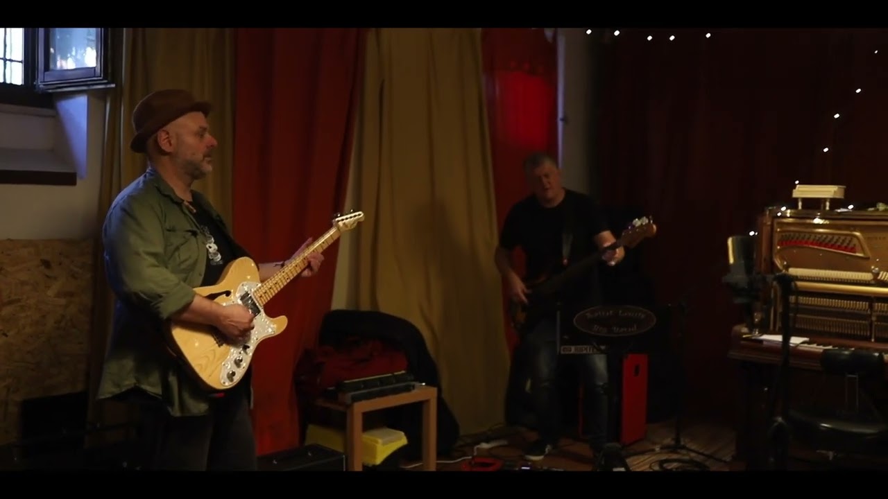 AWMA - FATHER FARKA (Official Video)