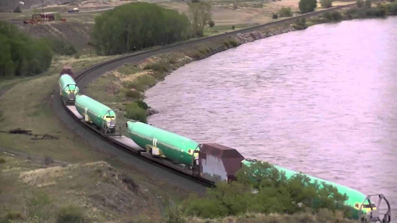 MRL/BNSF Action in Montana May 2013- CN Power, Boeing 737 Fuselage and Tons of EMD Power!