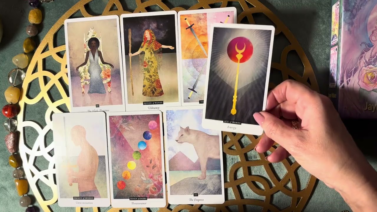 CO ON/ONA PLANUJE 😍 #tarot #tarotreading #wr&oacute;żba #tarotcards #tarotreader #tarotonline