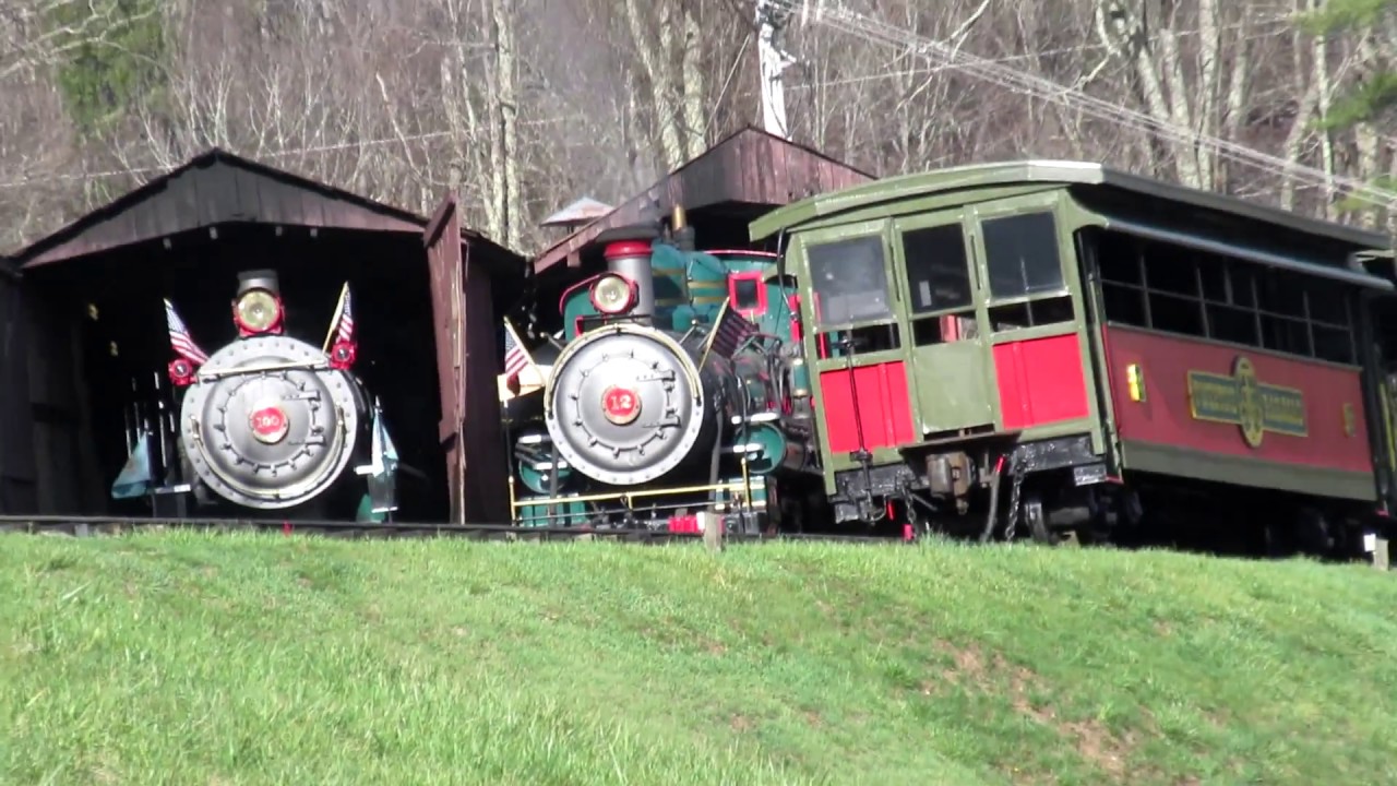Putting both No. 12 and 190 up at the end of opening day 2017 at Tweetsie Railroad