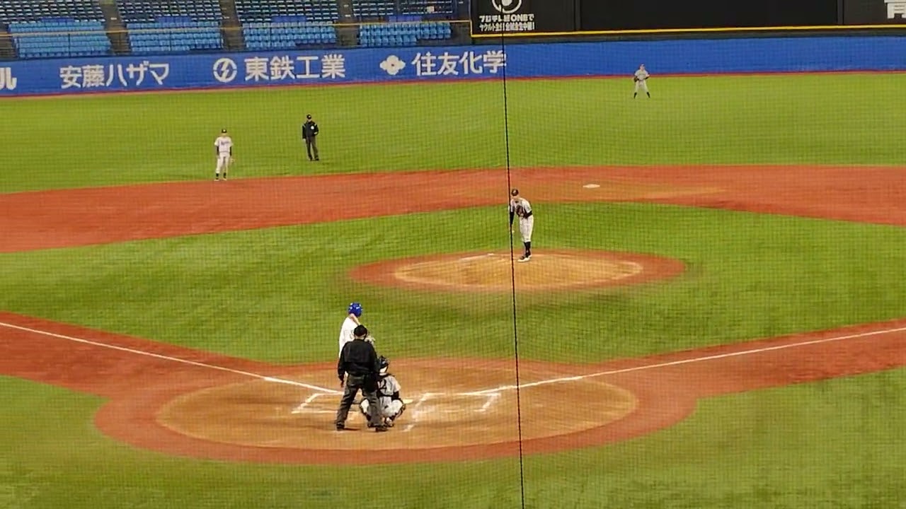 佛教大学 三上明斗投手（京都府立洛東高等学校）三者凡退の投球