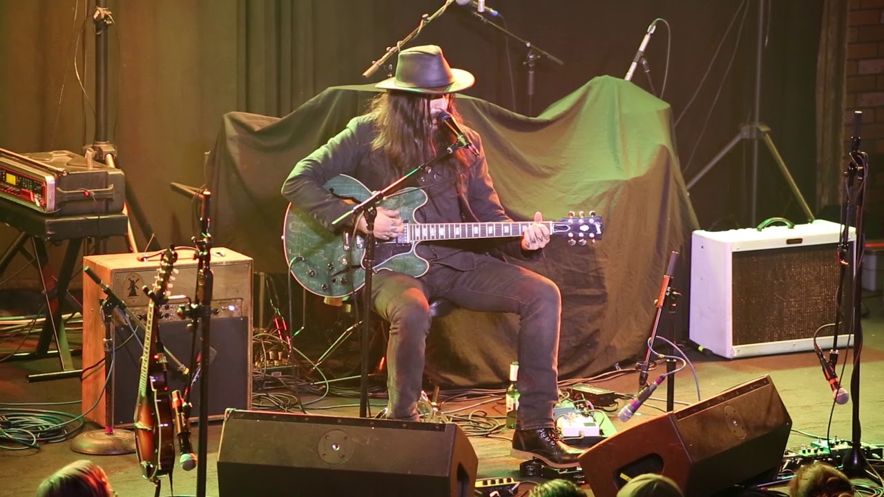 Shawn James Live - I Try  (Macy Gray Cover)