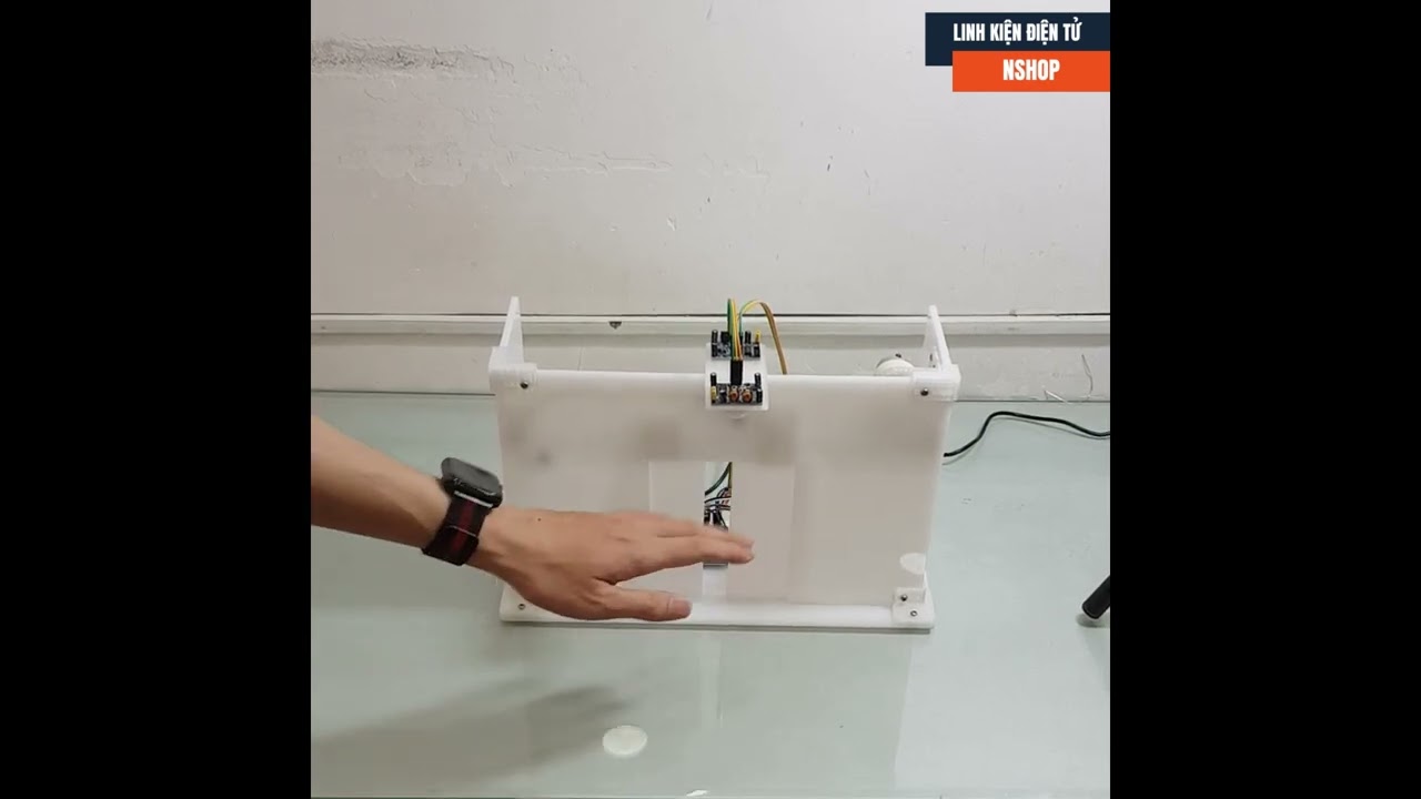 Bộ mô hình tự ráp cửa tự động sử dụng Arduino