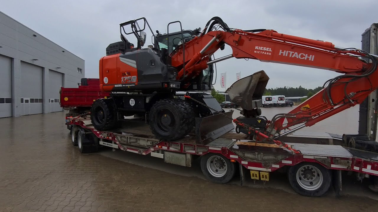 Hitachi ZX175W-7 Loading POV