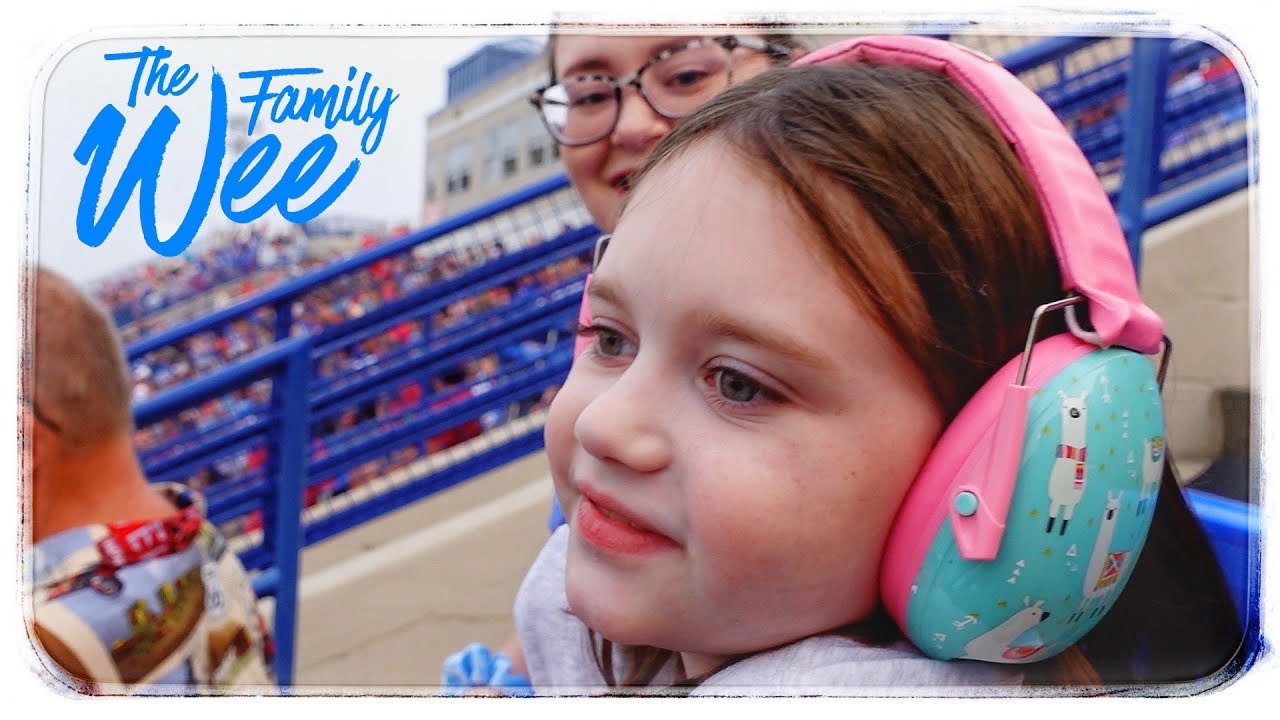 She Loves Crowds and Fireworks | Autism Parenting (S4E60)