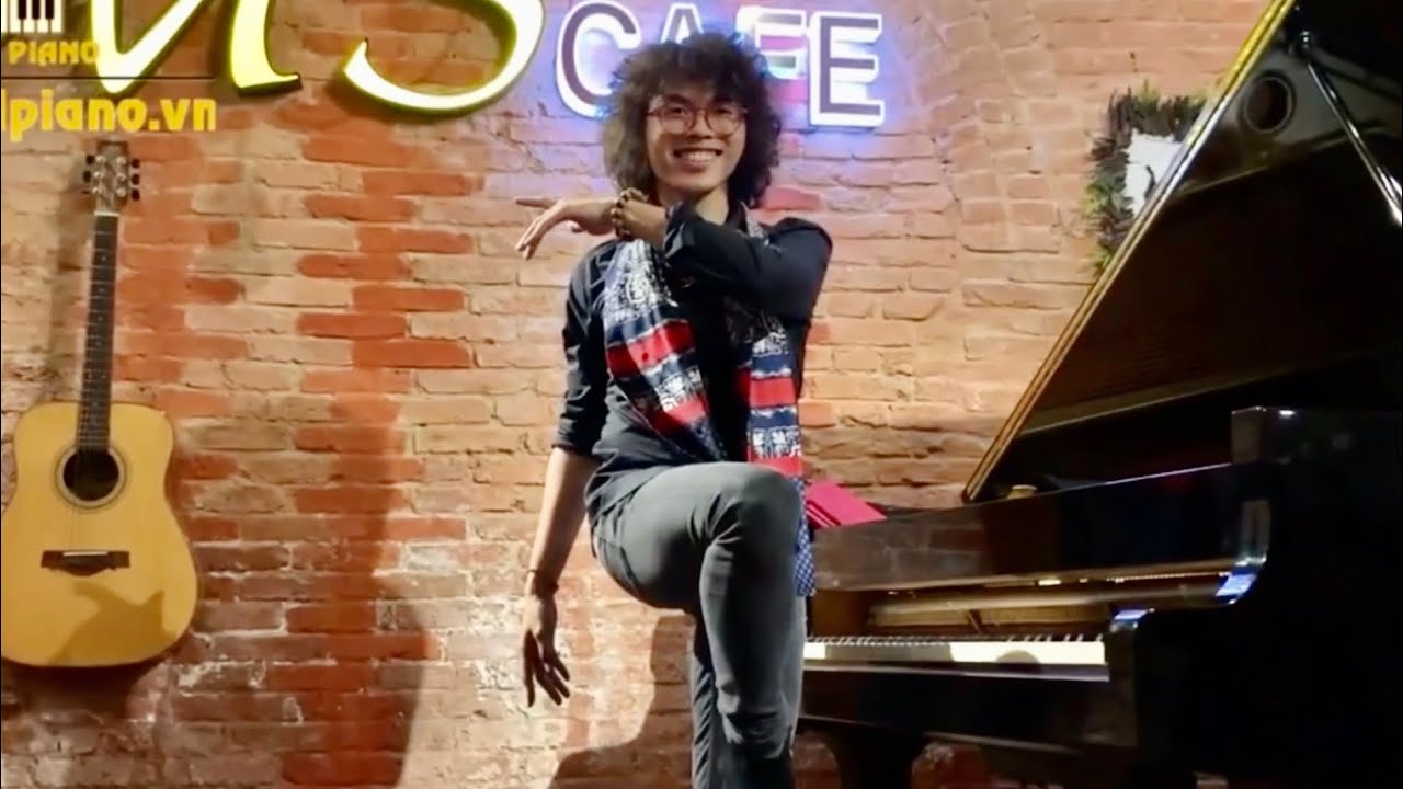 🎵 Mạnh Piano đàn bốc lửa 🔥 ở quán Cafe | Trịnh Công Sơn ft. Cổ Điển | Nối Vòng Tay Lớn