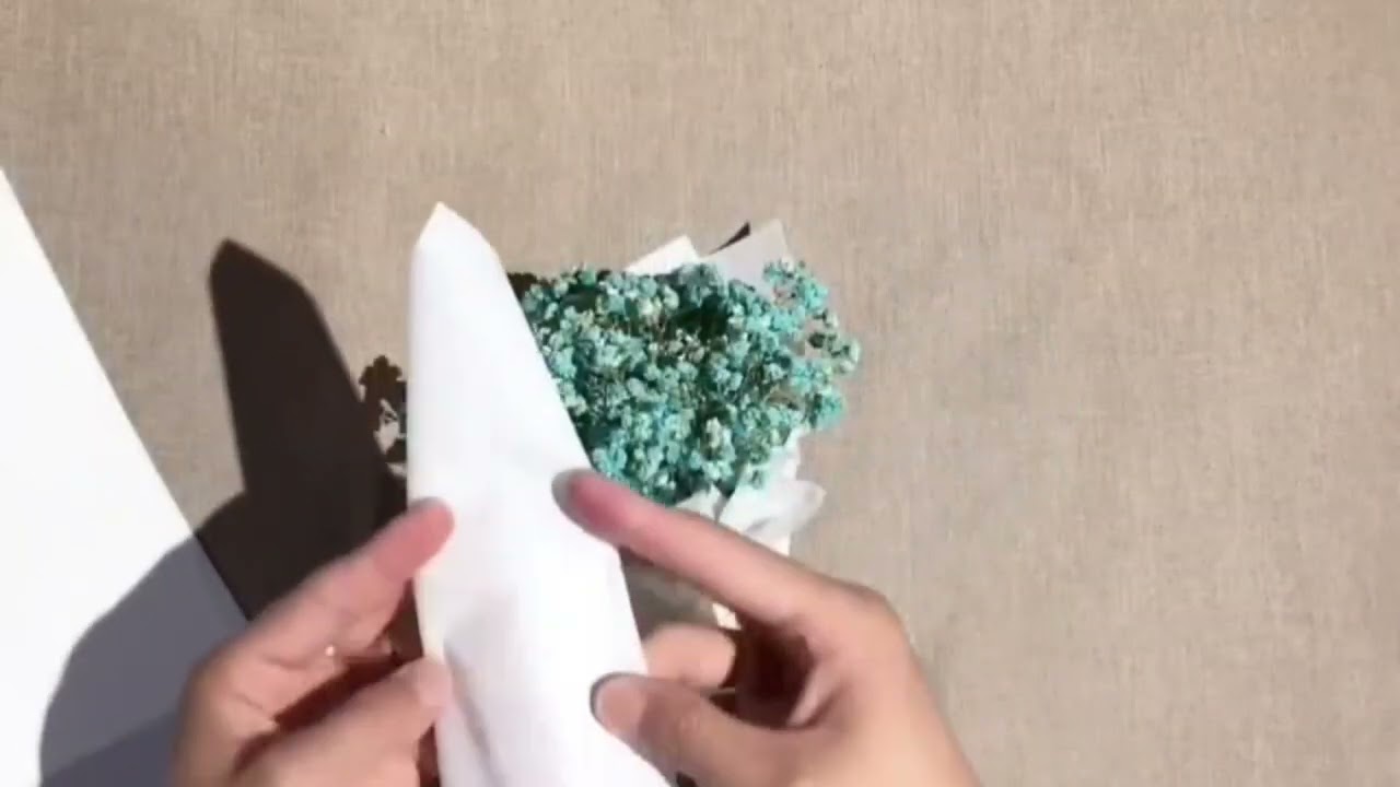 Make your own ice cream bouquet#make #yourown #icecream #bouquet #fyp 