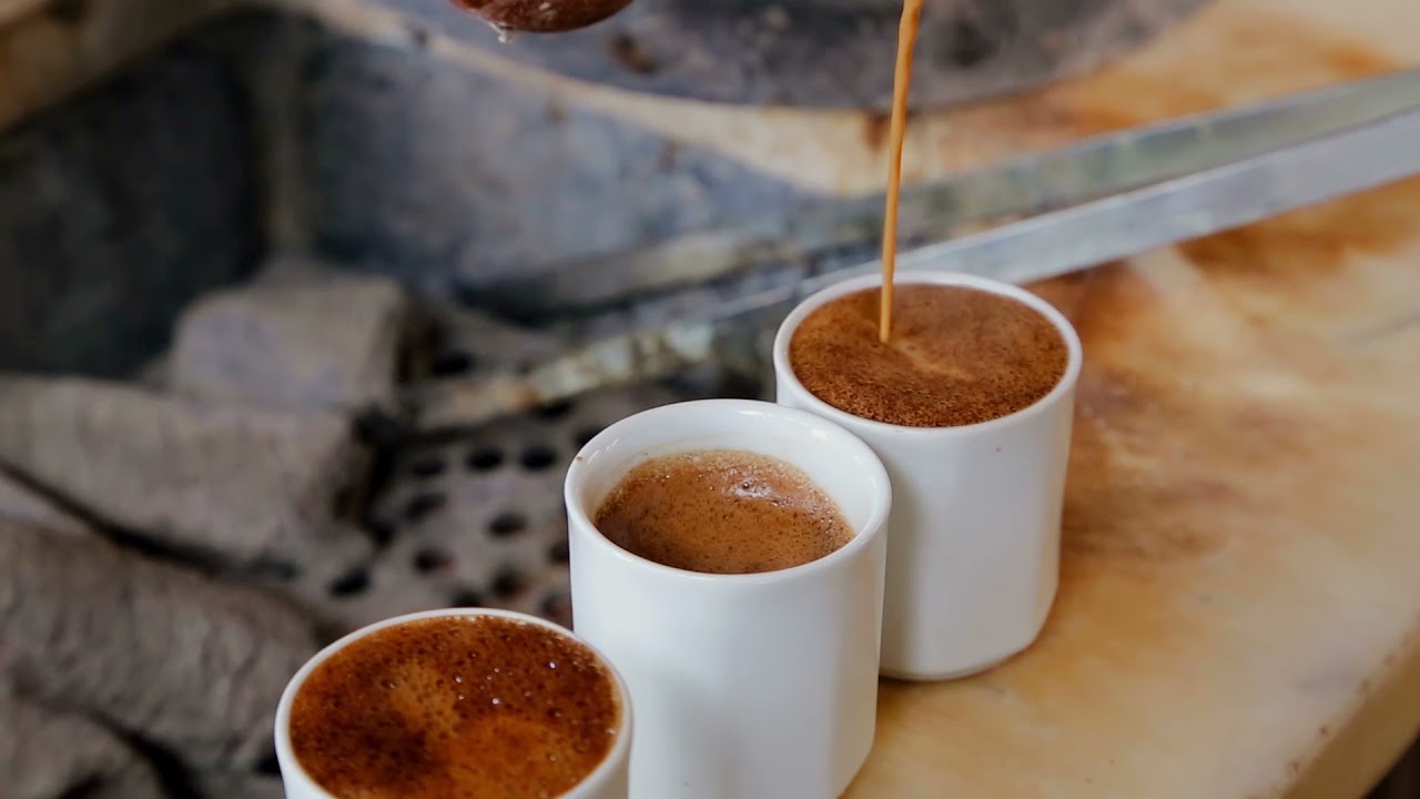 Bir acı kahvenin kırk yıl hatırı vardır