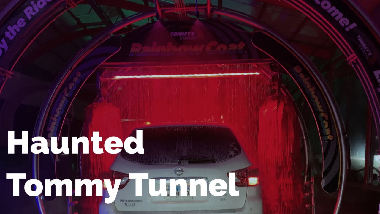 (EPILEPSY WARNING) Haunted Tommy Tunnel - Tommy's Express Car Wash - Orland Park, IL