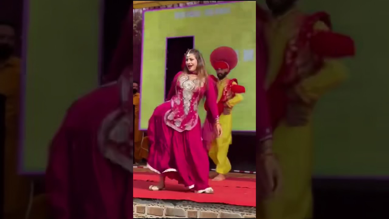 Top Punjabi Orchestra Dancer in Action! 🔥 #djwalabai #NewYouTubeShorts #shortsviral
