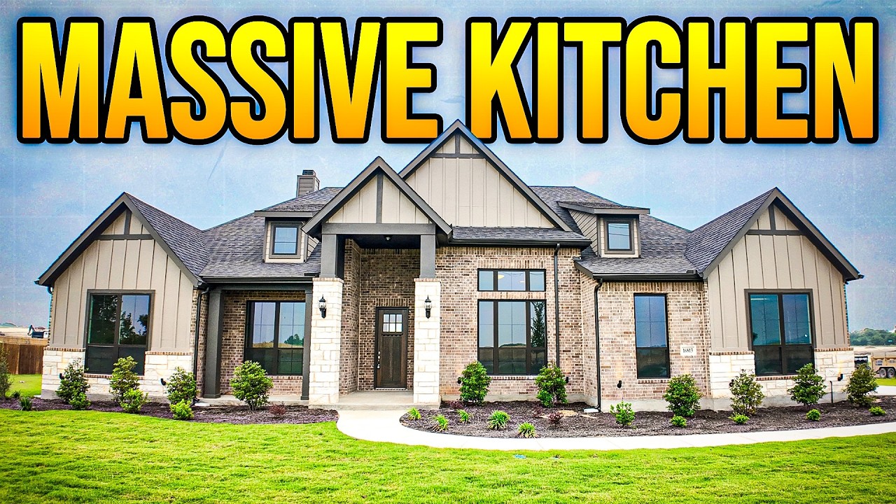 Inside a Stunning 4-Bed Home on 1 Acre in Lorena TX | Lakeridge Estates Tour