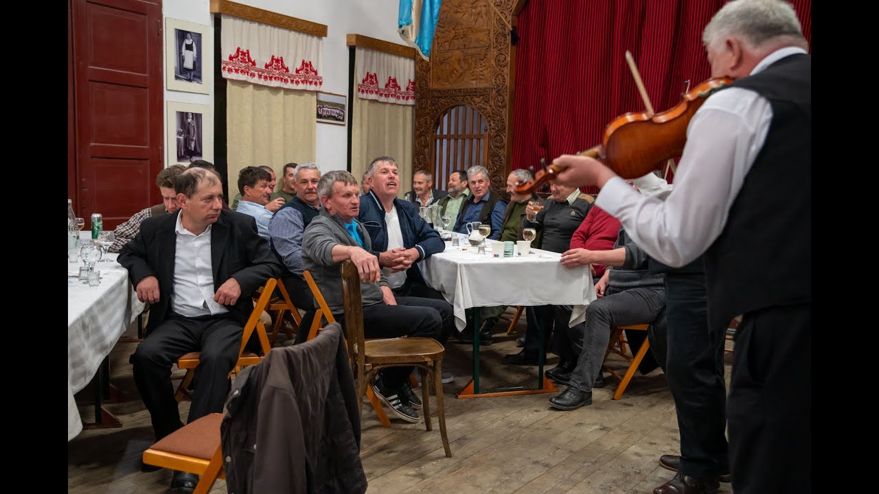 Nótaest Városfalván