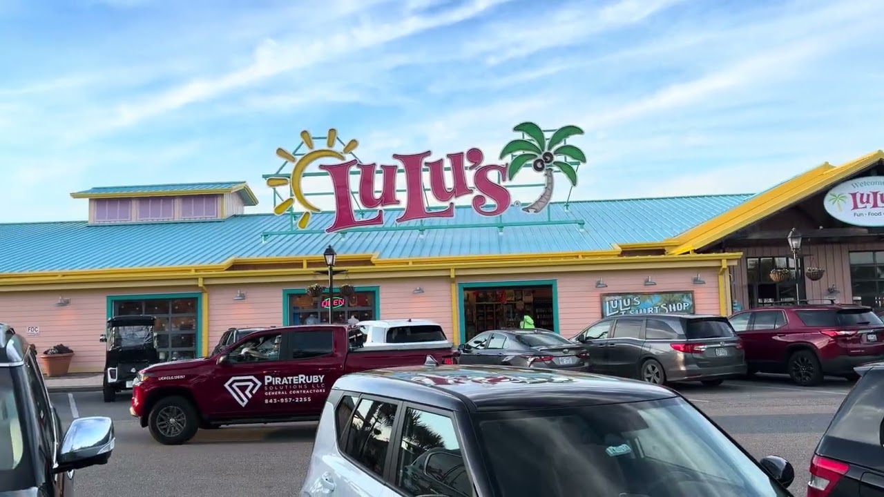 Relaxing 4K Walk at Barefoot Landing | Sights & Sounds | North Myrtle Beach