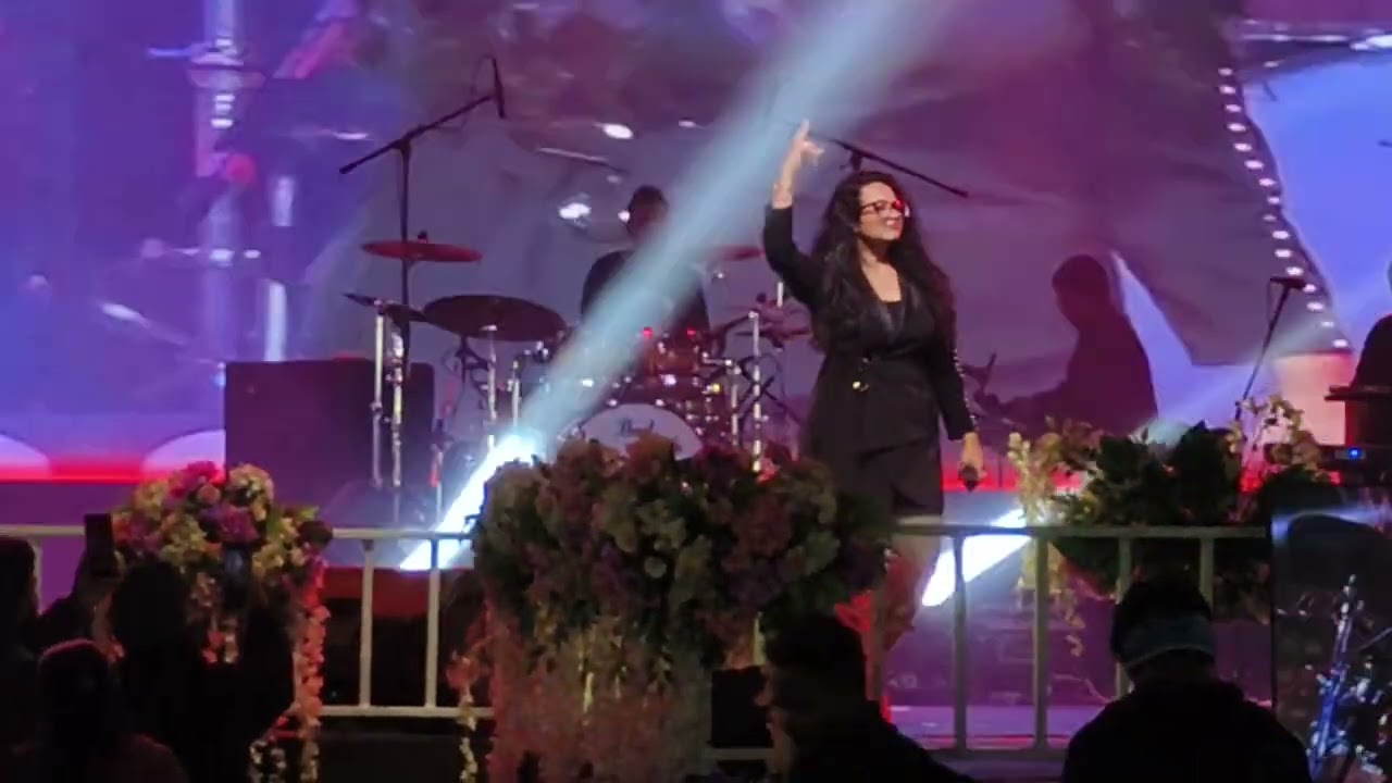 Manasi ghost live