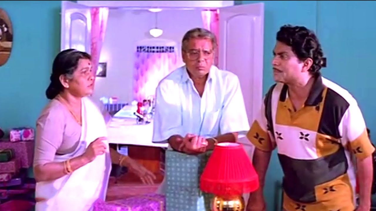 അച്ഛാ ഒരു വാറ്റ് ചാരായതിൻ്റെ  ഗന്ധം | Kusruthi Kuruppu|  Malayalam Movie Scenes