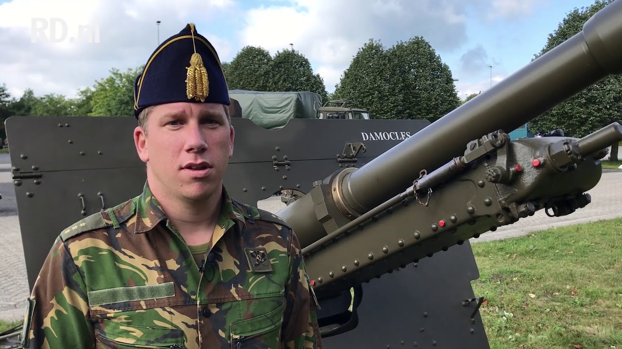 Gele rijders schieten op Prinsjesdag
