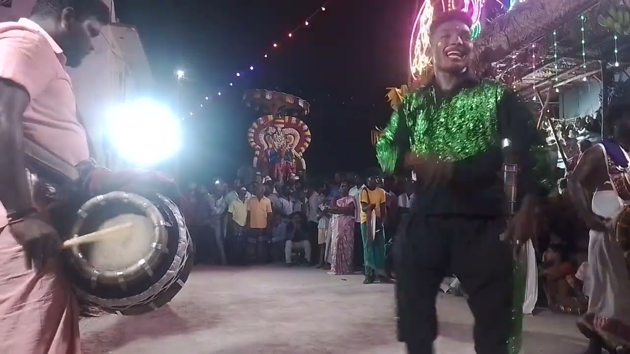 பழங்கூர் அங்காள பரமேஸ்வரி அம்மன் கோவில் கரகாட்டம் நடைபெற்றது எட்டாவது உற்சவம்