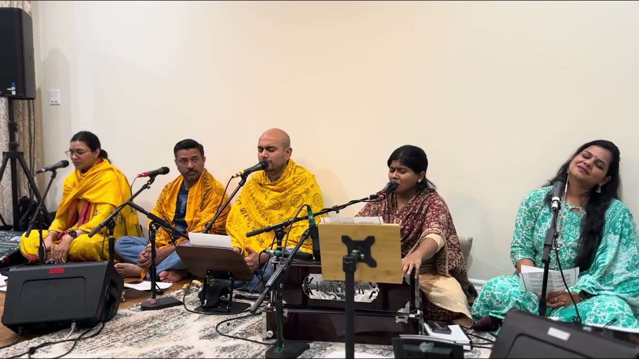 📚Прем Рас Мадира | Бхаай Гайо Ре Просто Найно Ко Нилмани | Джагадгуру Шри Крипалу Джи Махарадж