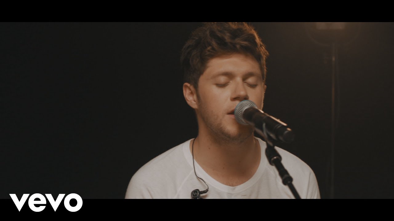 Niall Horan - Flicker (Official Acoustic)