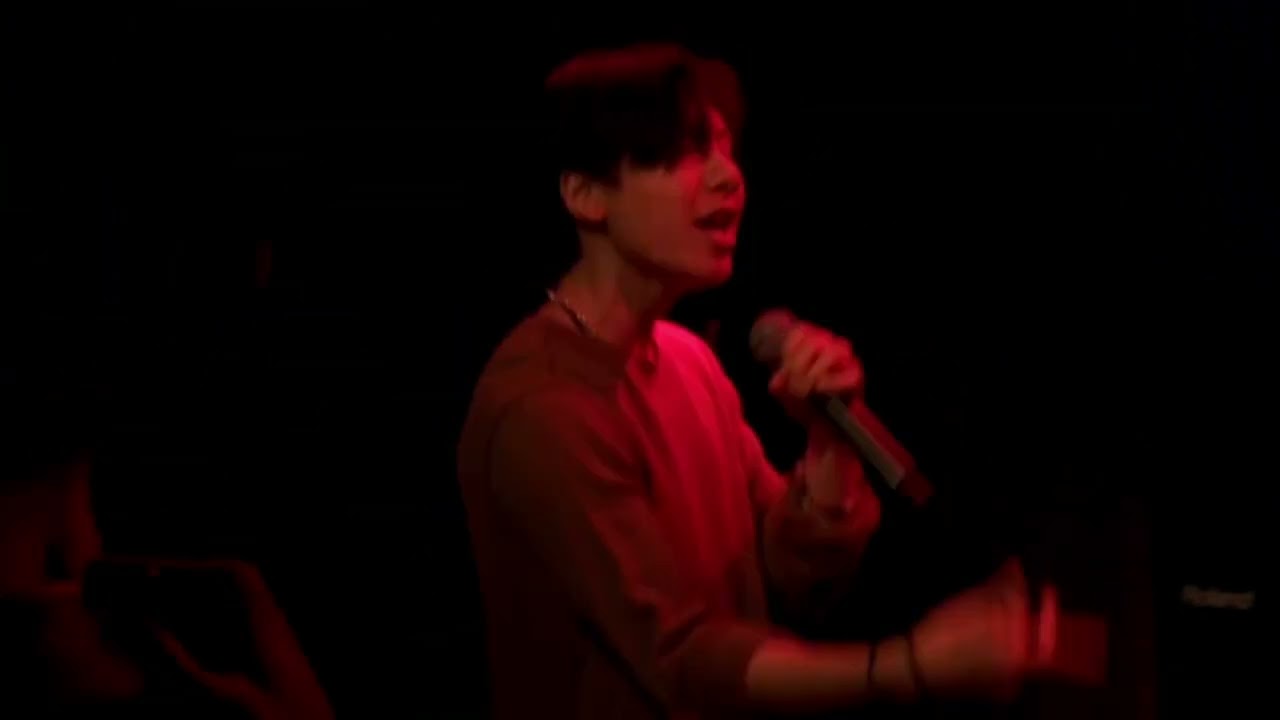 Yiqin - Dear 20s (Live from the Red Room at Cafe 939)