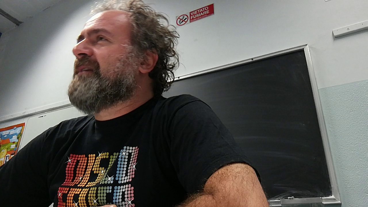 3. Democrito: riso, aerofagia, autoerotismo,